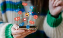 Avvisi dai social network compaiono sul telefono