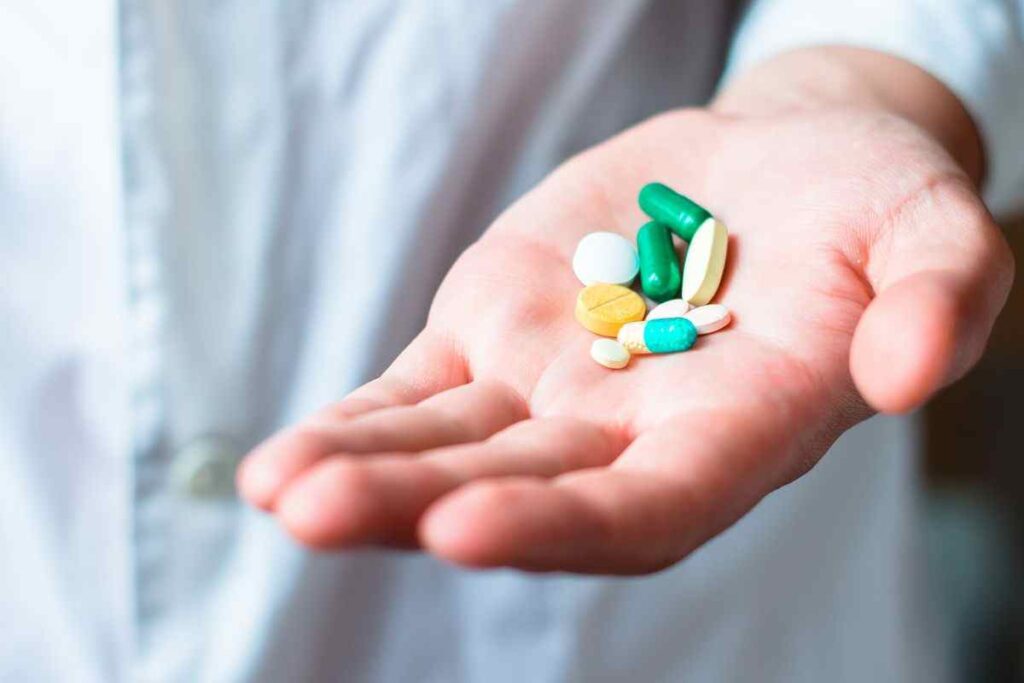 cosa succede se mischi farmaci e caffeina