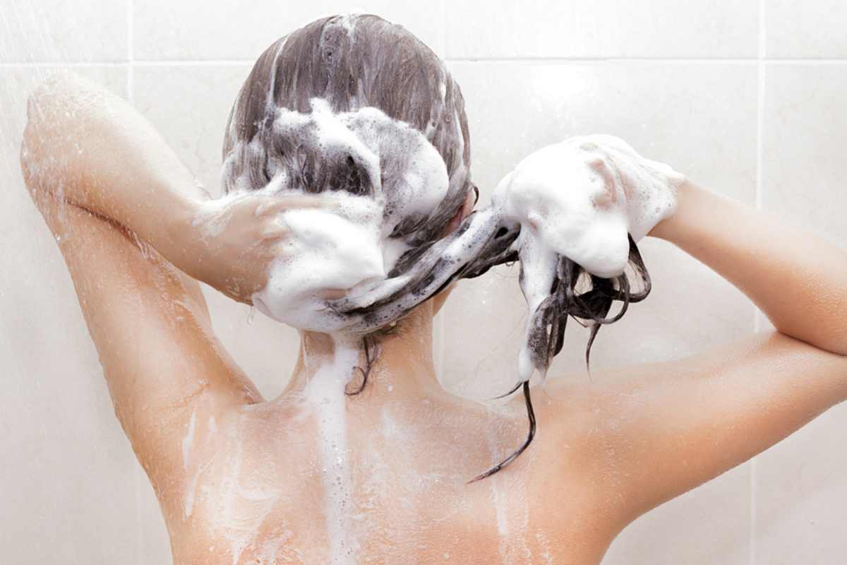 ogni quanto lavare capelli